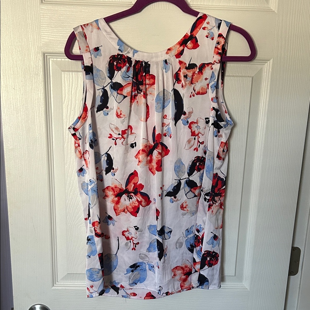Floral Sleeveless Camisole in White with Red & Blue Print